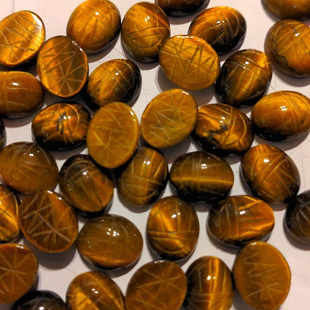 50: 10x8mm Tiger Eye Scarab Cabochons